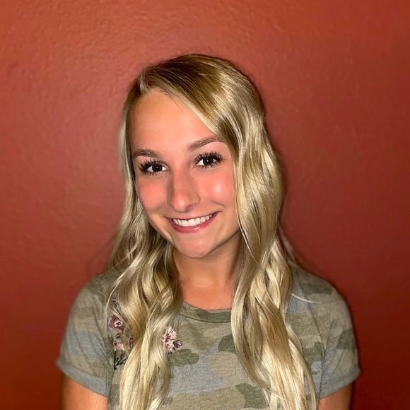 Meet your Posher, Bailey - Picture 1 of 1